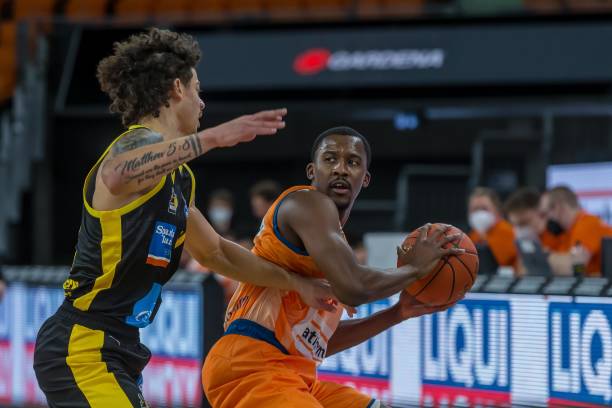 笔震动联盟 笔震动联盟