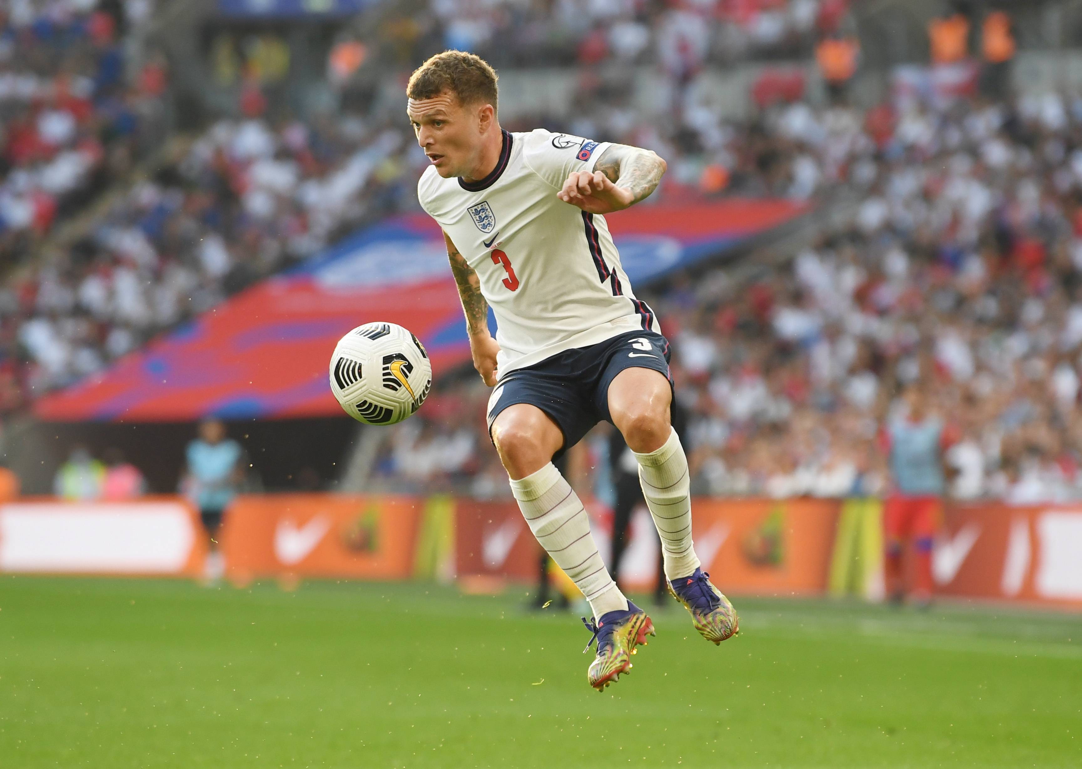 陷入沉寂 陷入沉寂